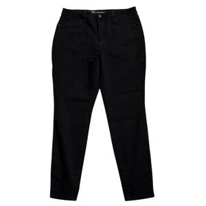 No Boundaries Black Straight Leg Women's Jeans
